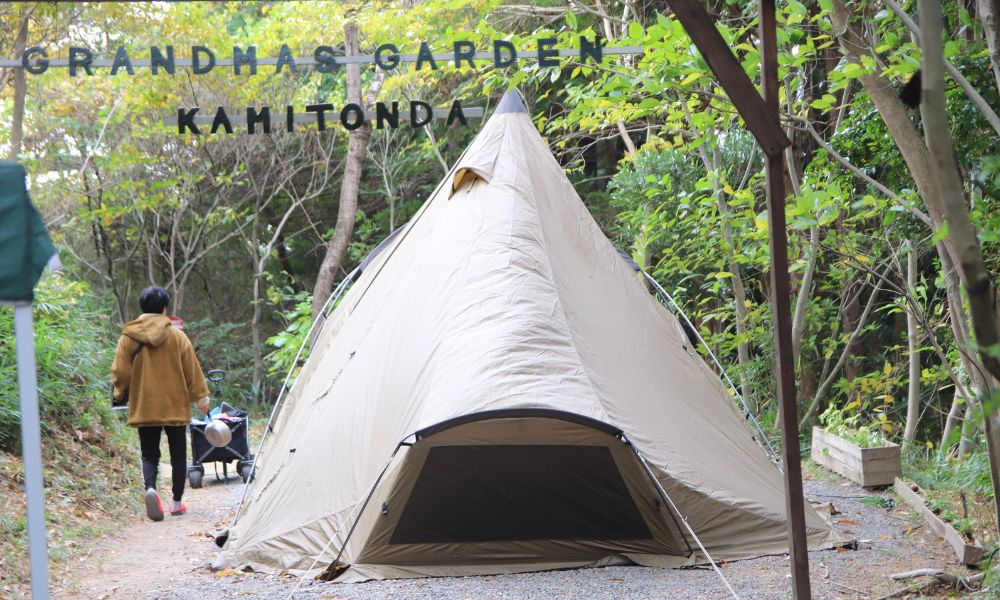 Grandma’s Garden Kamitonda テント設営1