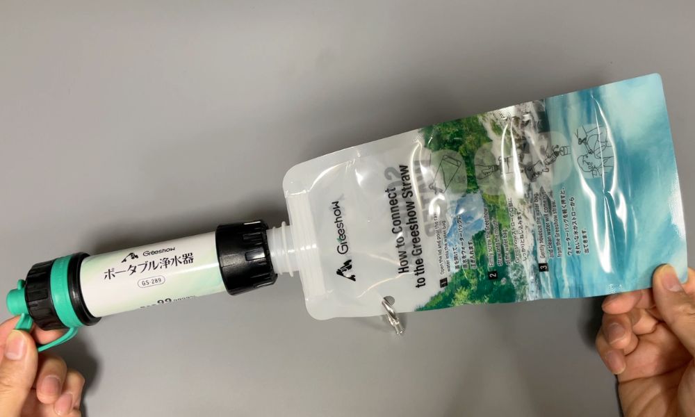 gs-289 携帯浄水器 本体に接続した給水バッグ