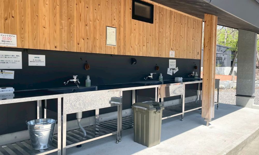 山のハコ-camp studio- 炊事場の外観
