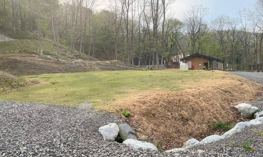 山のハコ-camp studio- 星空サイトのテントスペース